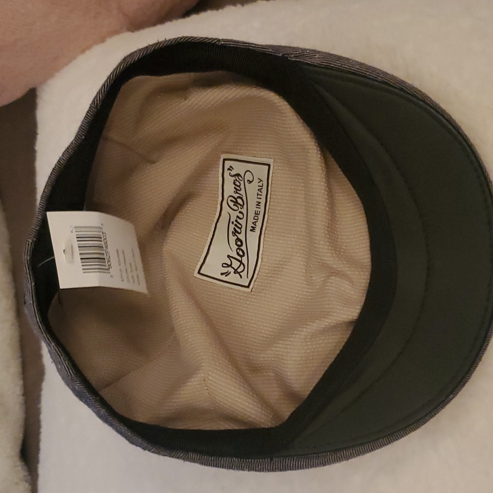 GOORIN BROS size small, charcoal hat. NWT.